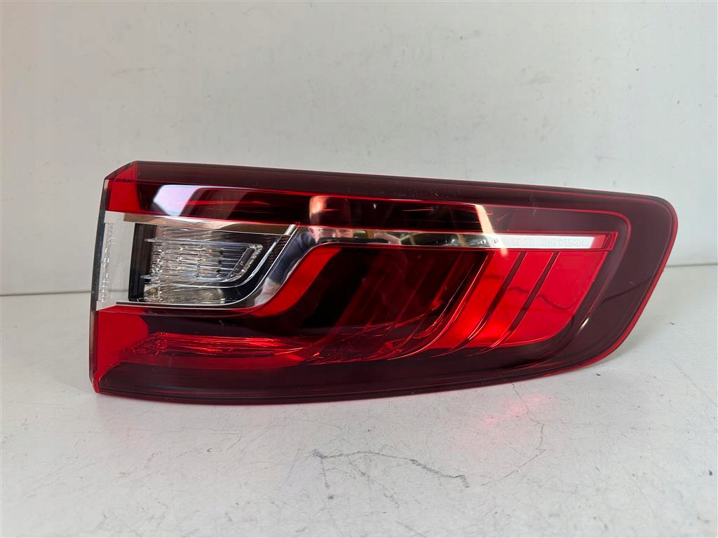 фото №1, Renault megane iv 4 kombi права лампа задня led.eur