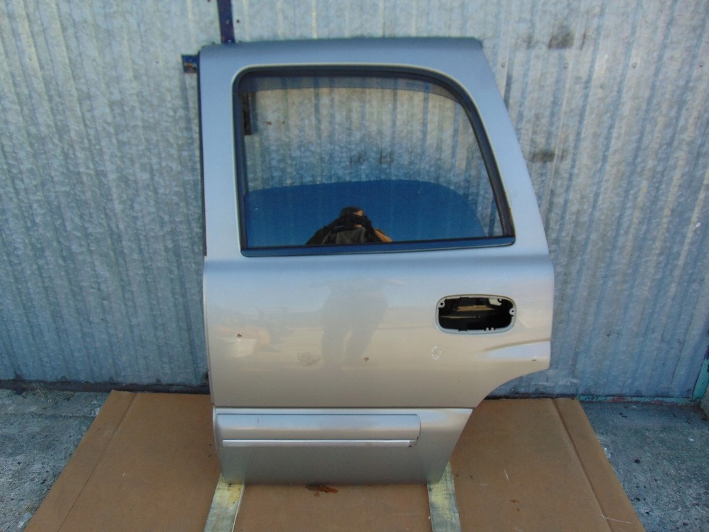 фото №1, Двері лівий задня chevrolet tahoe ii 1999-