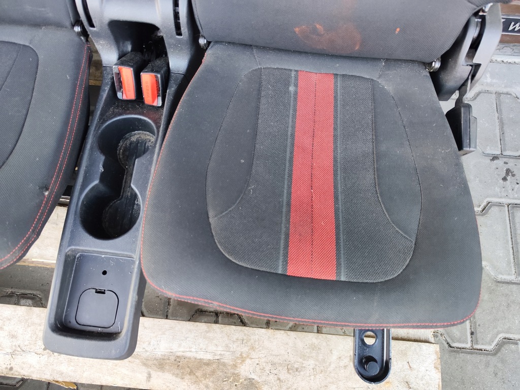 фото №2, Сидіння заднє сидіння 3 ряд bmw 2 f46 2016