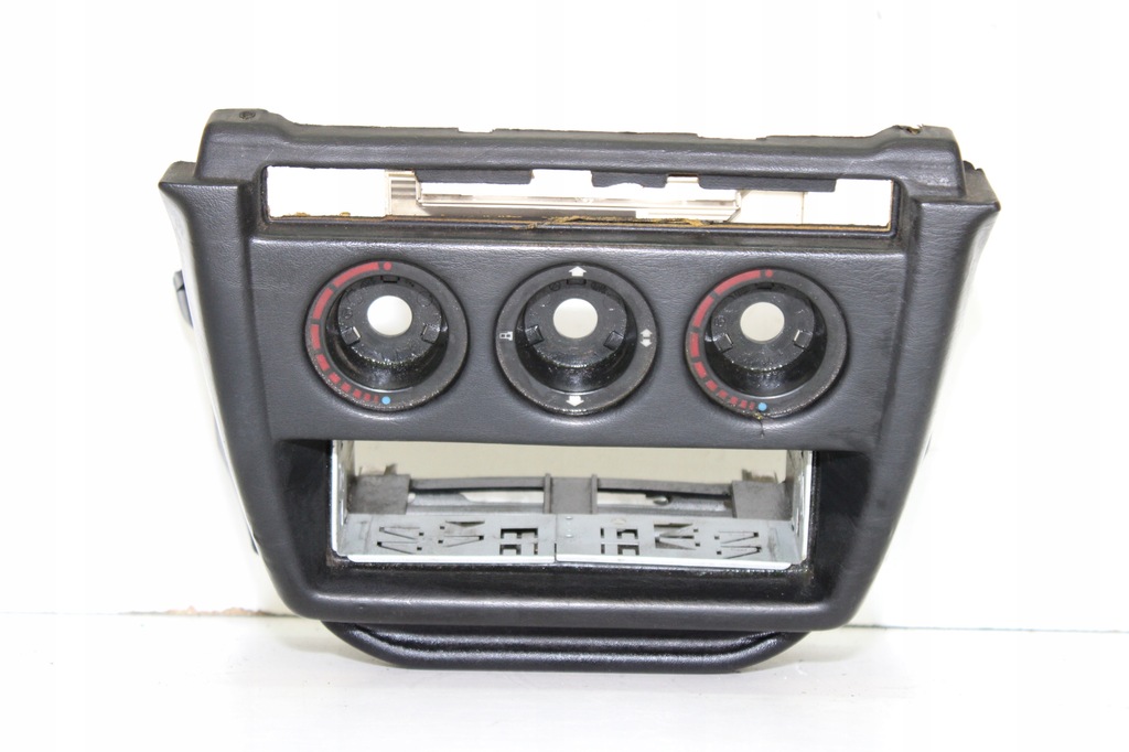 фото №1, Попільничка прикурювач mercedes w201 рамка панель обдув оббивка