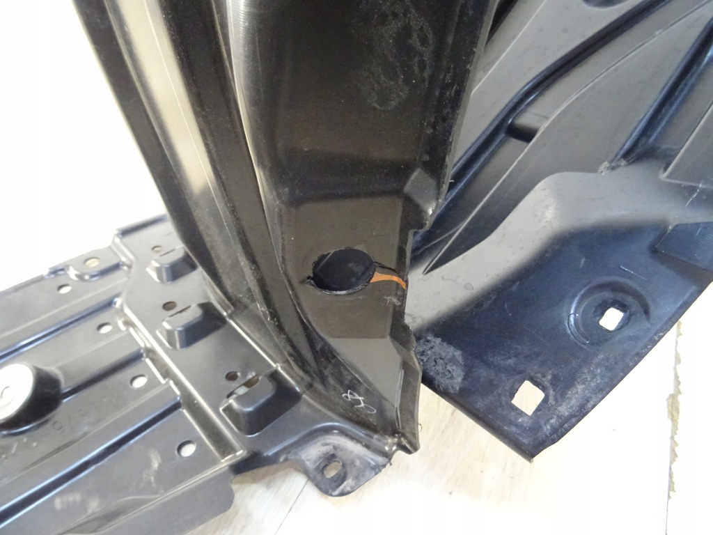 фото №9, Подкрылок левый перед toyota corolla e21 kombi hb 53876-02630 llu