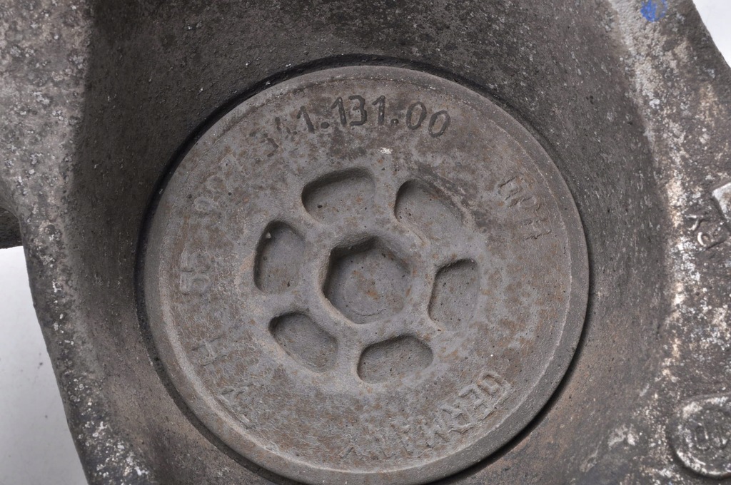 фото №7, Porsche boxster 987 997 911 3.4 поворотный кулак правая передняя 99734165805