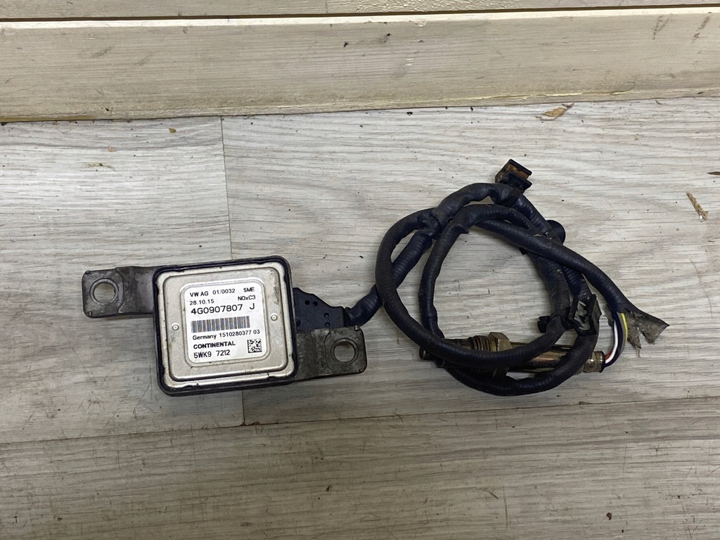 фото №1, Volkswagen оригинальный номер 4g0907807j датчик лямбда-зонд nox