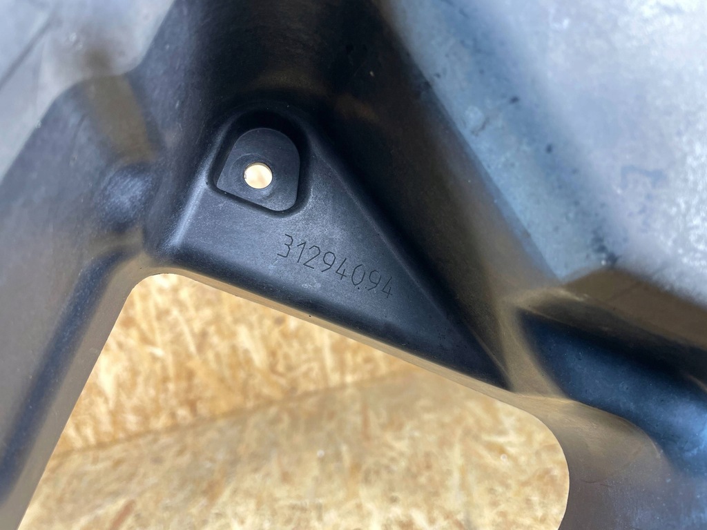 фото №13, Впуск повітрозабірник канал повітропровід повітря volvo v40 ii 31294094 2012-