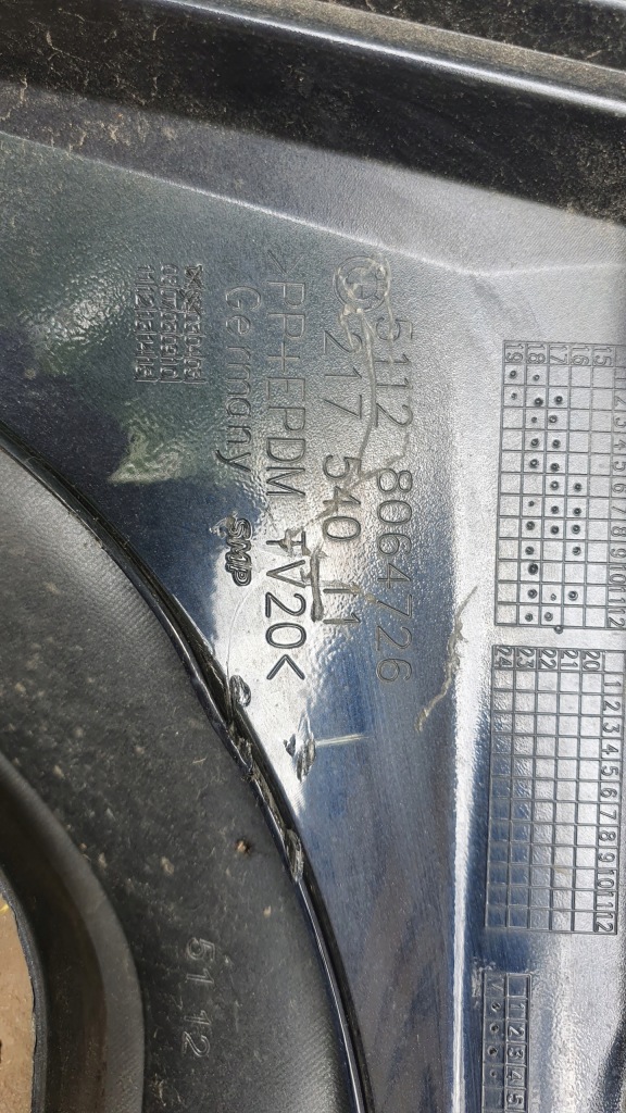 фото №9, Bmw оригинальный номер 8064726 бампер kombi набор