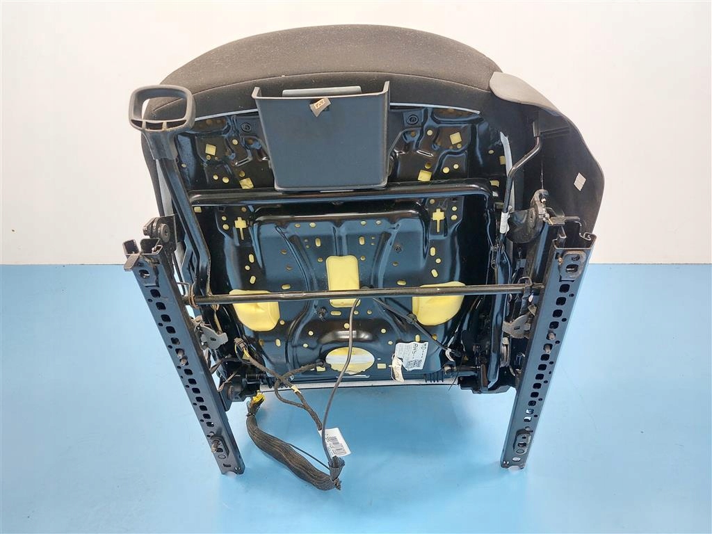 фото №12, Сиденье передний левый skoda octavia iii 2016-2020r lift 5e0971365j