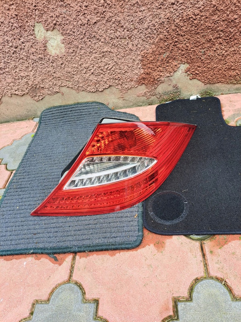 фото №1, Лампа правая задняя mercedes cls c219 w219 lift