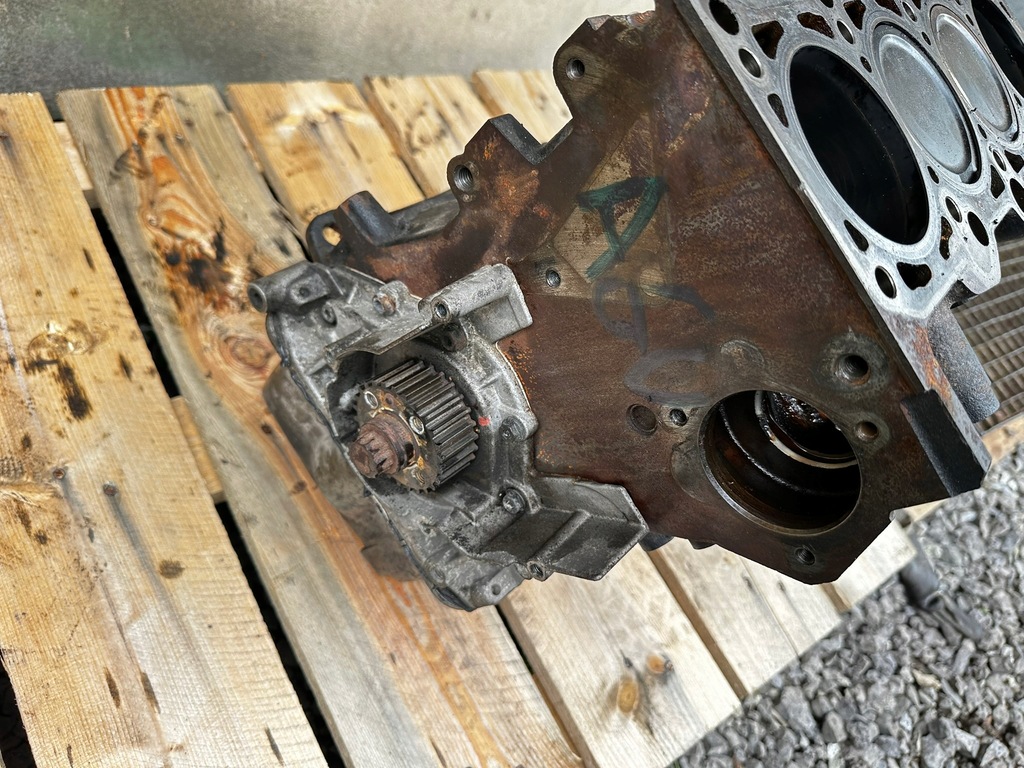 фото №11, Блок двигателя dół wał поршни audi vw 1.8t agu golf iv octavia a3