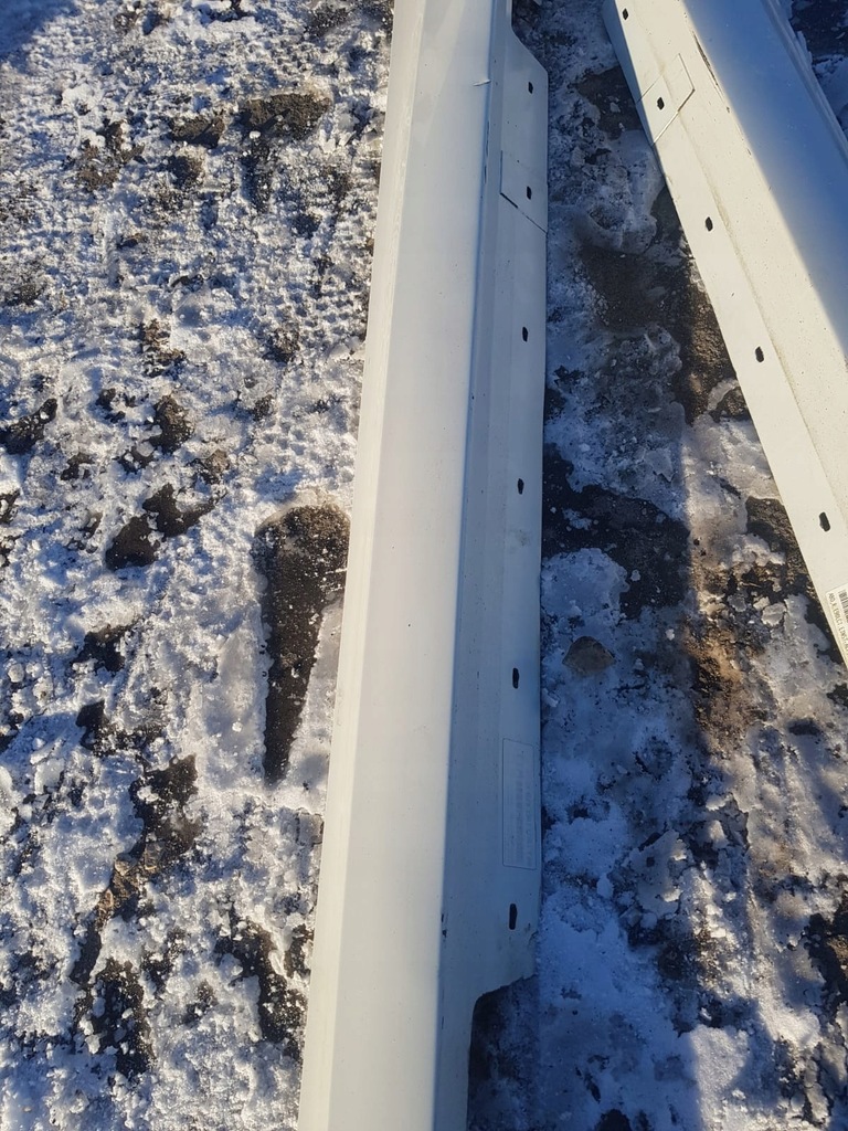 фото №4, Bmw e90 молдинг порог правая левая alpinweiss