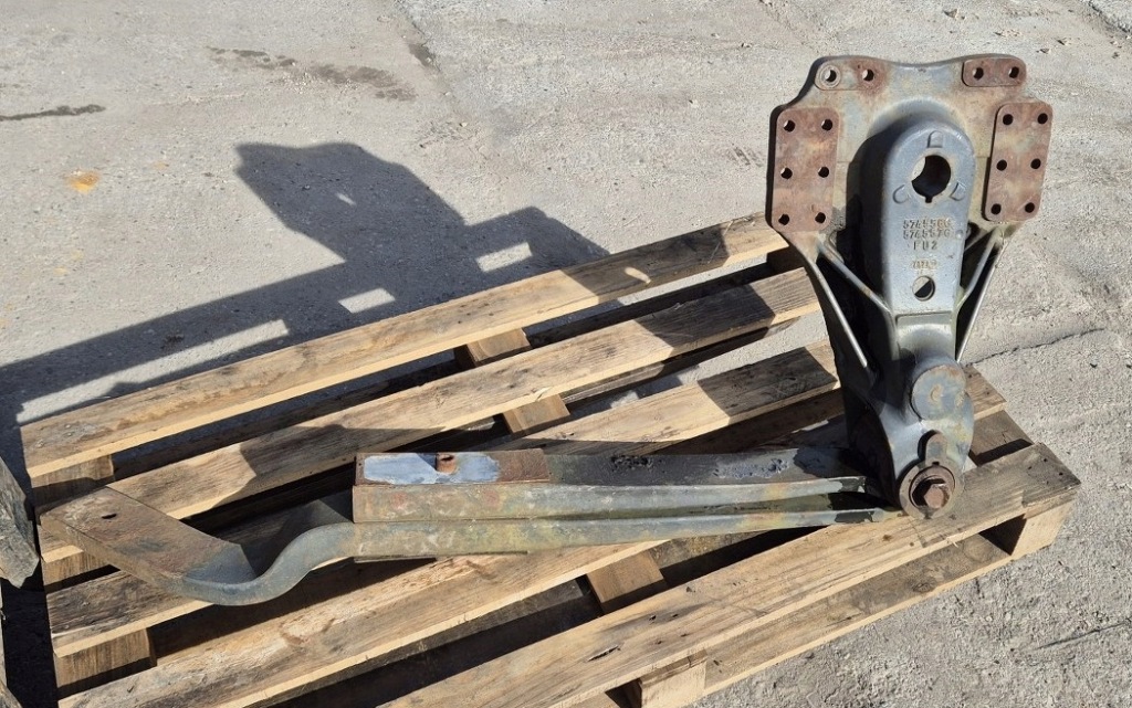 фото №1, Кронштейн кронштейн ресора задня renault premium dxi 574556g