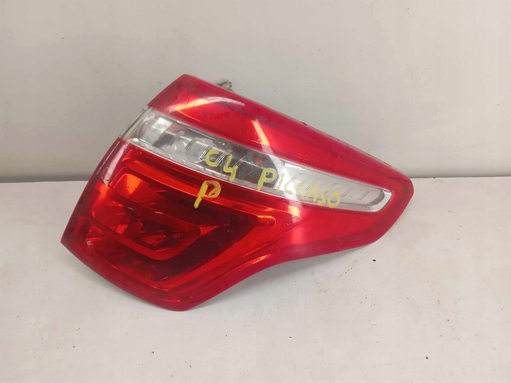 фото №1, Лампа правая задняя задняя citroen c4 picasso i 06-10