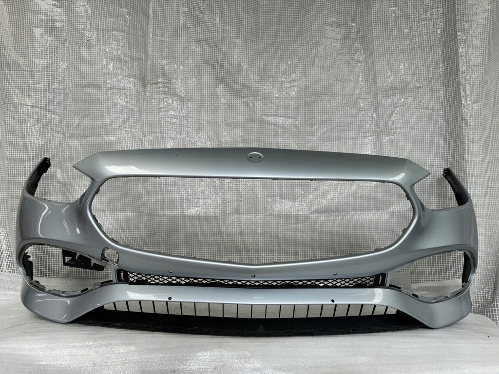 фото №1, Mercedes cklasa w206 amg бампер передний