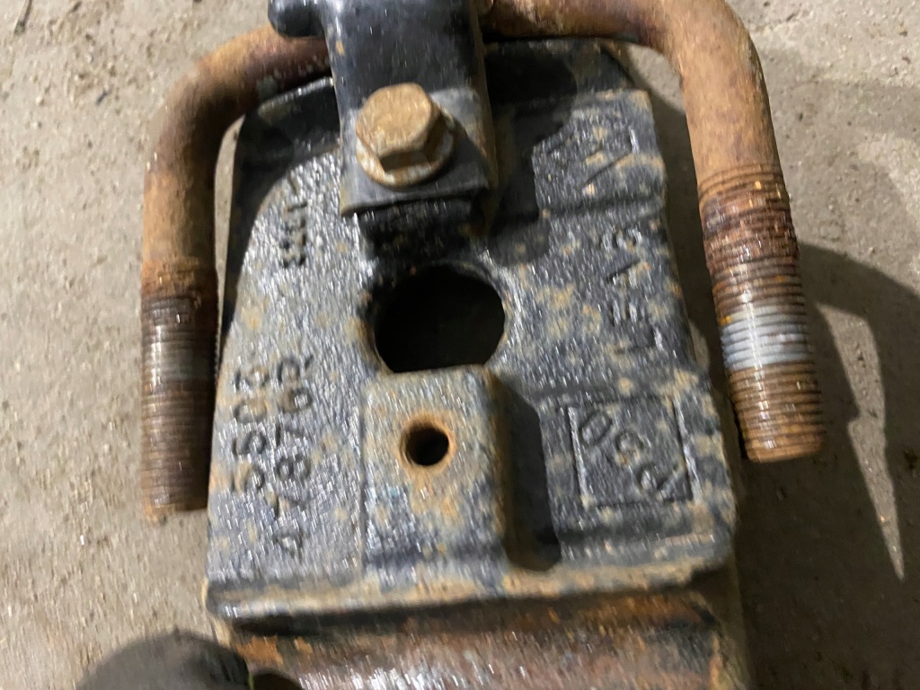 Кронштейн ресора master iii movano b скоба скоба renault оригінальний номер 550347870r Київ