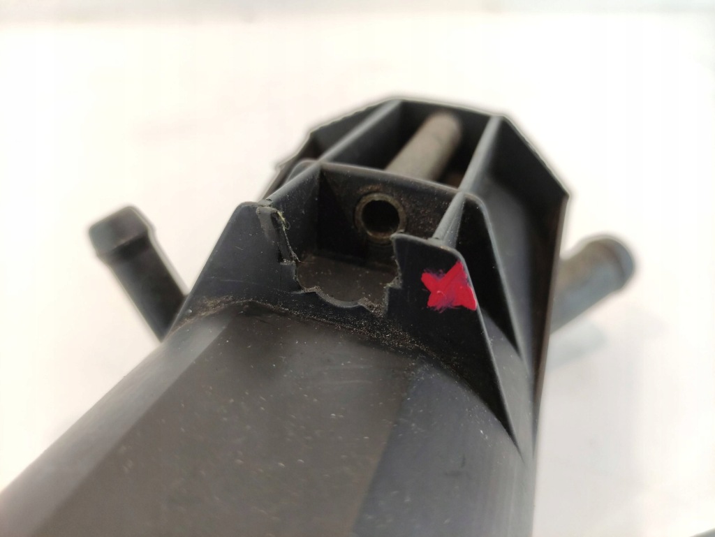 Seat ibiza 2 2 бачок жидкости усилителя руль 6k0422371 Недорого