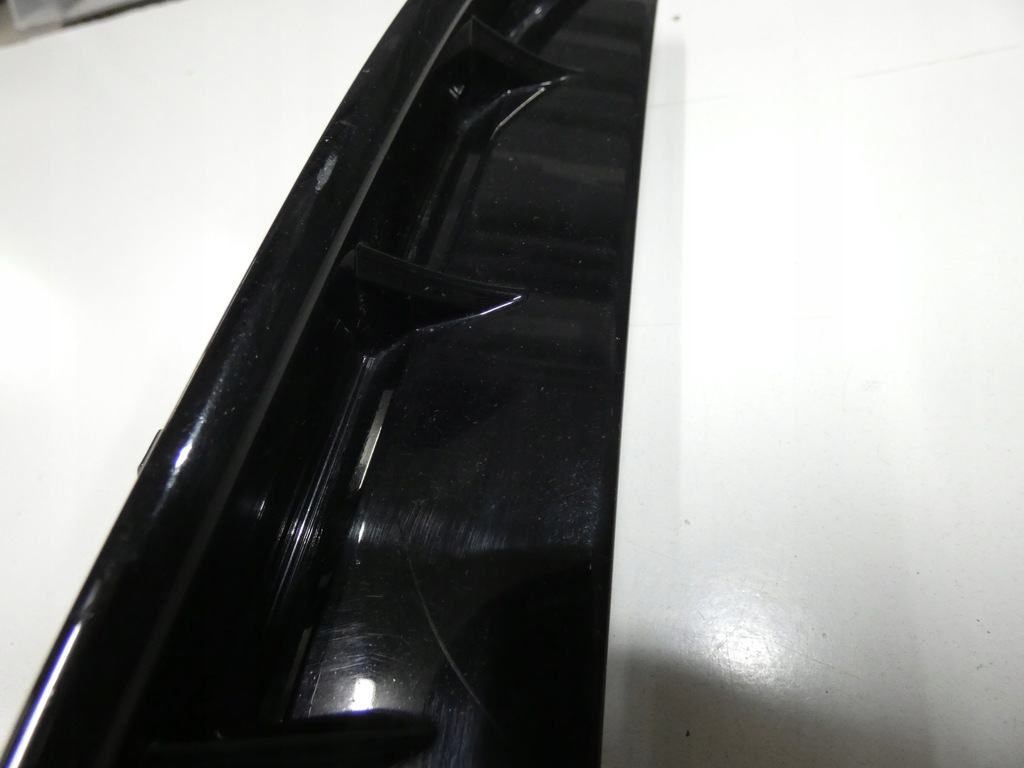 фото №10, Решётка бампера lexus ux правая 542.