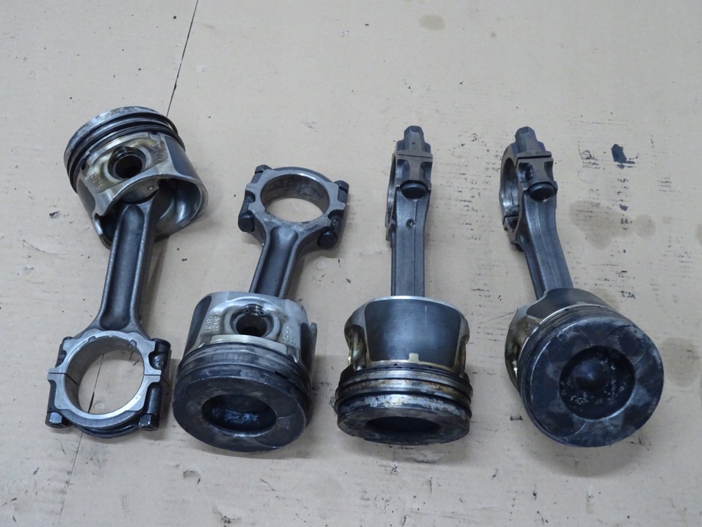 фото №2, Pathfinder поршень поршні шатун 2,5 dci 2010r