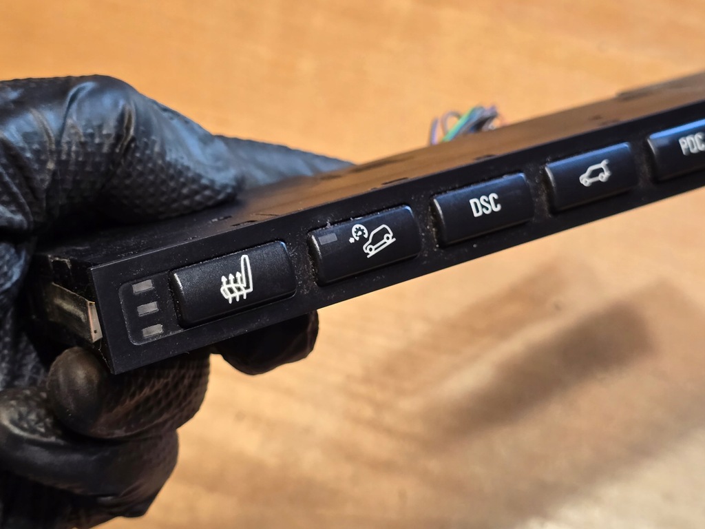 фото №9, Bmw x5 e53 панель подогреваемых сидений pdc dsc штекер 8373738