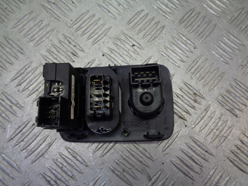 фото №2, Панель света renault thalia i 7700431686