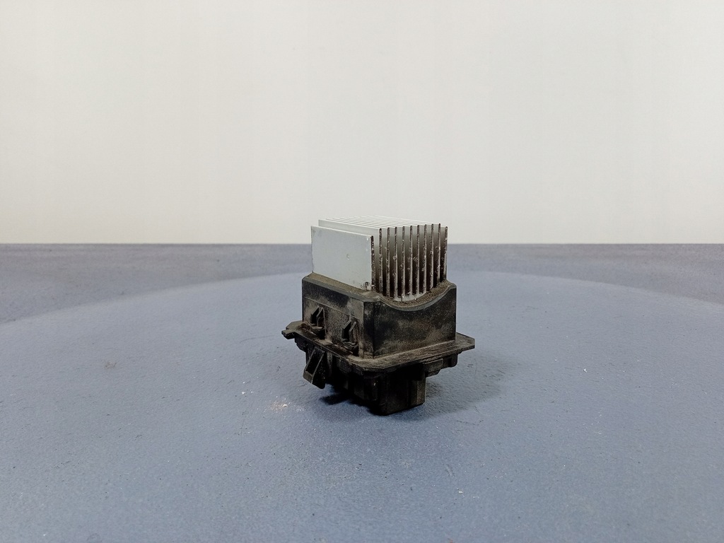 фото №1, Peugeot 508 i резистор вентилятор t1017845r