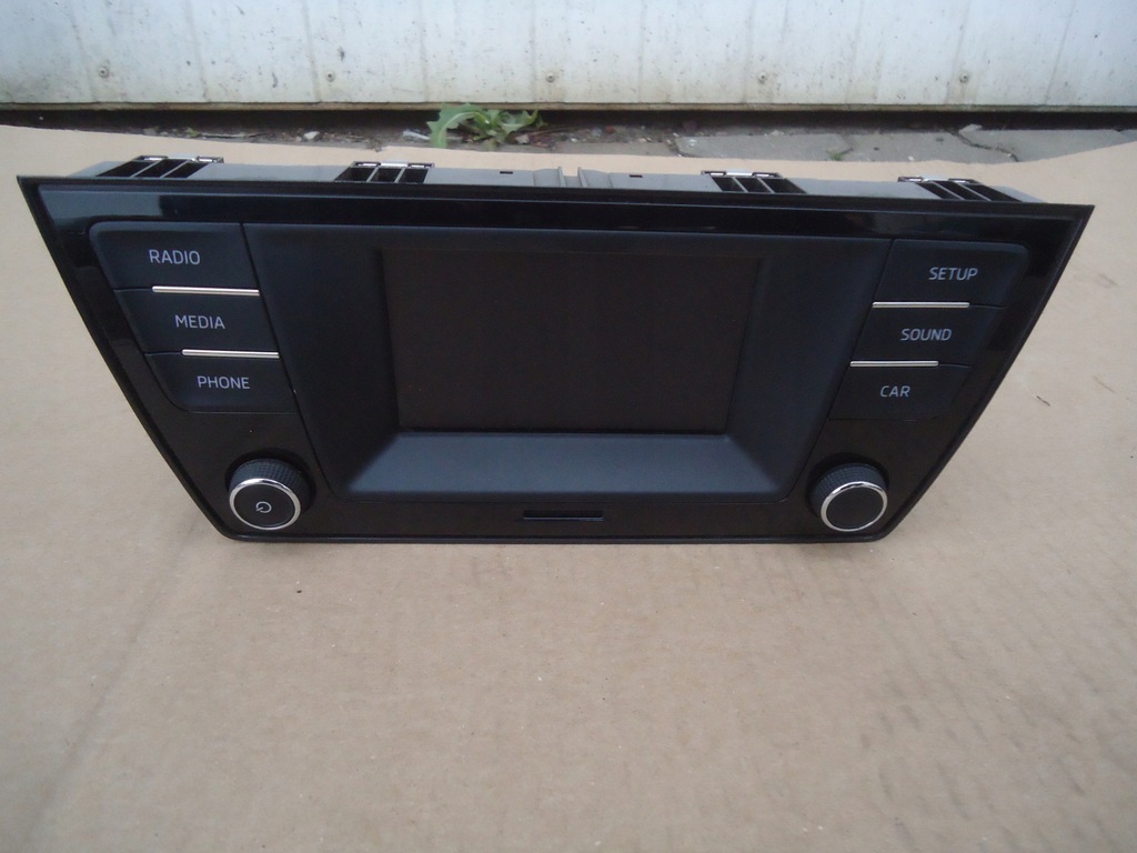 фото №1, Octavia superb rapid fabia kodiaq радио 6v0035869