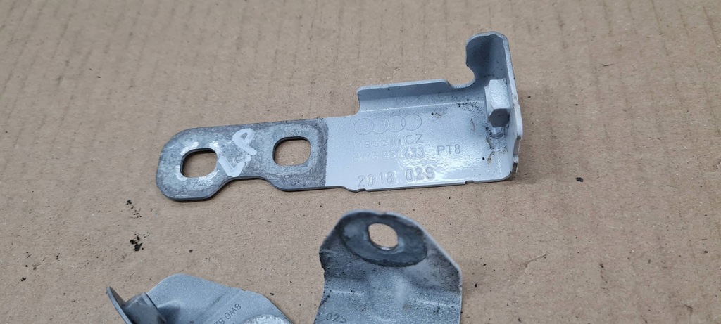 фото №11, Audi a5 2017 перед сторона левая кронштейн / кронштейн крыла передний