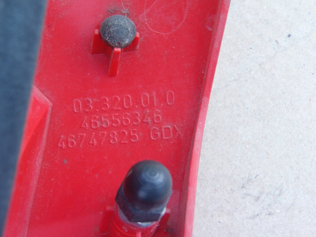 фото №7, Лампа blotniika левый задняя 46556346 alfa romeo 147 europa 3 дверь