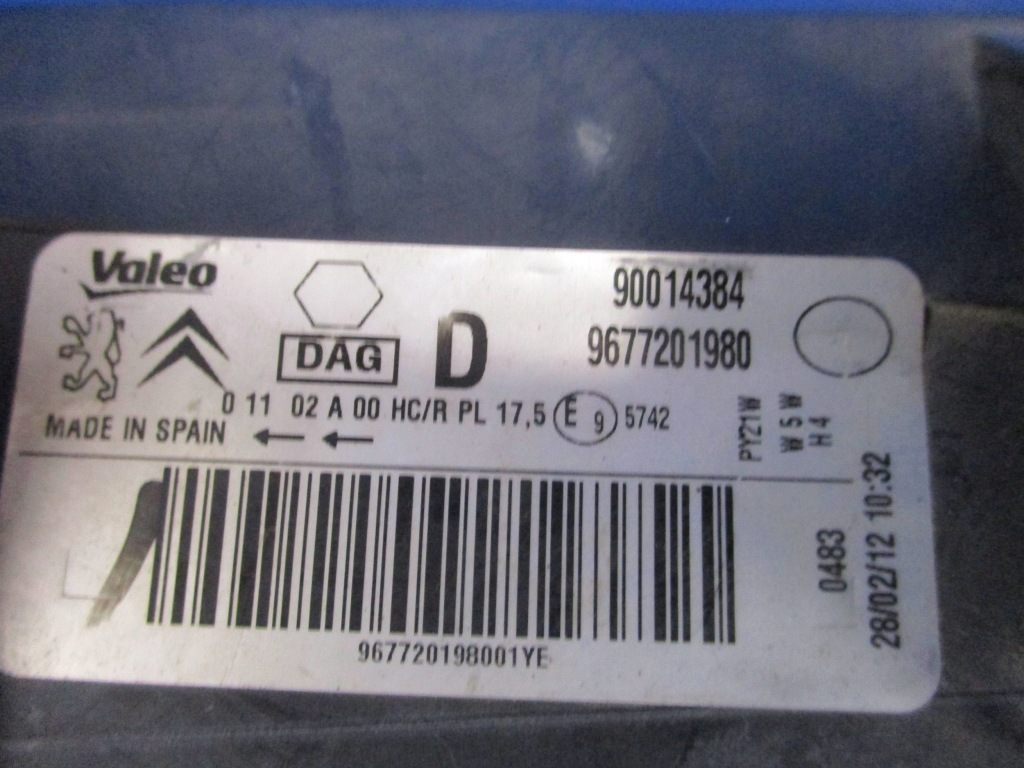 фото №10, Лампа перед передня права citroen berlingo iii 9677201980 europa