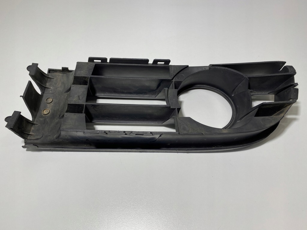 фото №13, Решётка бампера vw polo 6q0853665a 6q0853666c