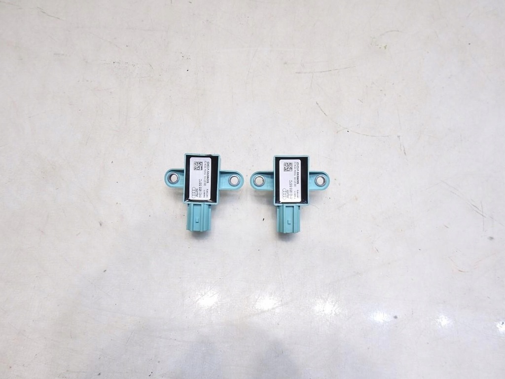 фото №8, Датчик ударный audi a4 b8