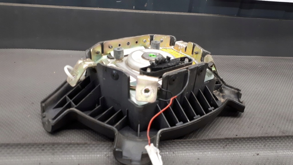 фото №9, K54b57k00 подушка безпеки водія kia carnival i