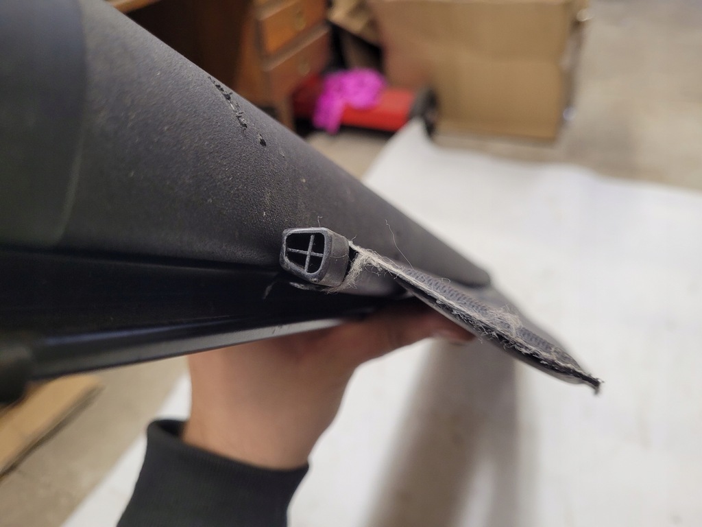 фото №14, Bmw x3 e83 шторка багажника 3424662