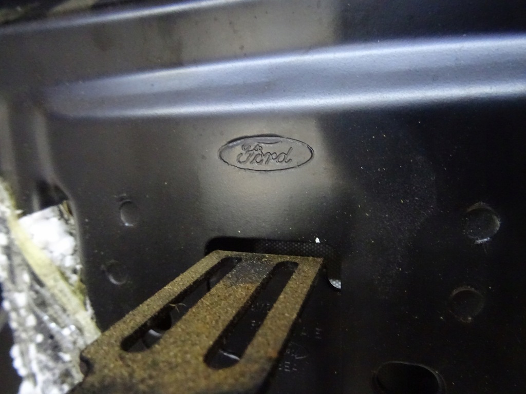 фото №8, Капот ford c-max 03- 1372089