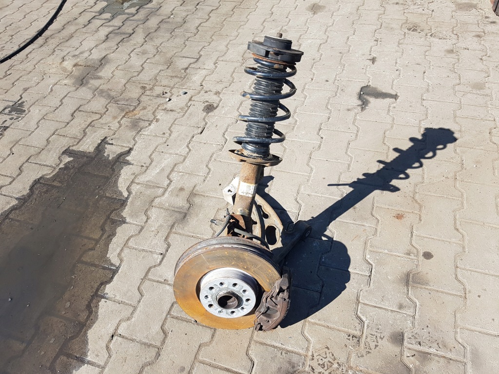 фото №1, Vw eos 06-10r 2.0 tdi амортизатор поворотный кулак правая перед