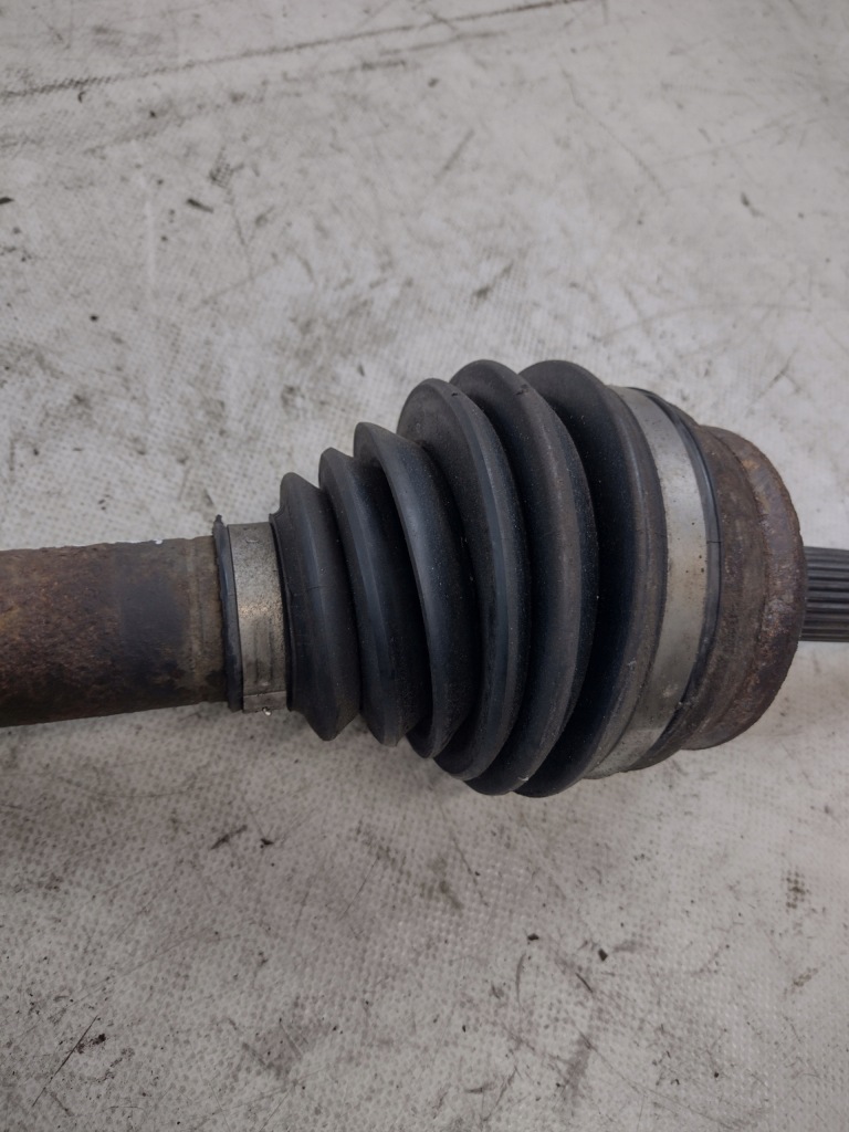 Купити Привідний вал права довга peugeot 607 2.0 16v 03r.