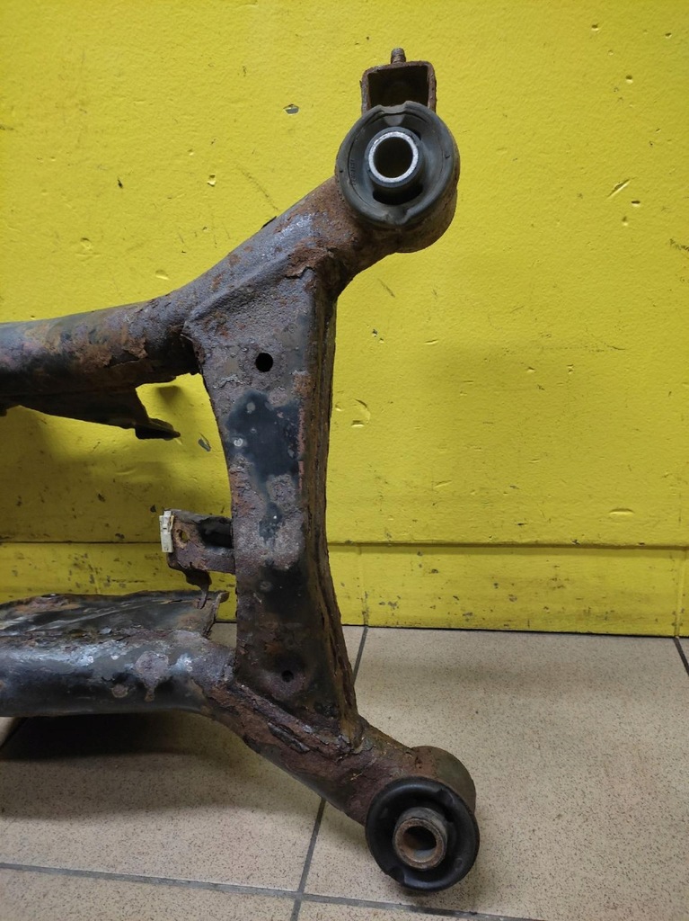 фото №5, Nissan x-trail t30 2.0 підрамник підрамник підрамник задня