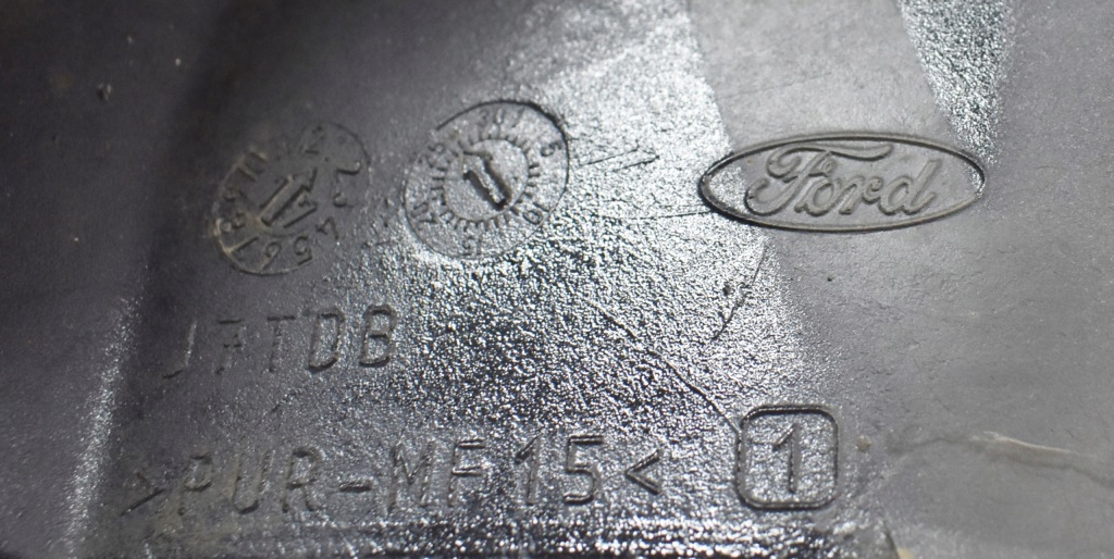 фото №5, Ford focus mk3 st rs накладка спойлер диффузор