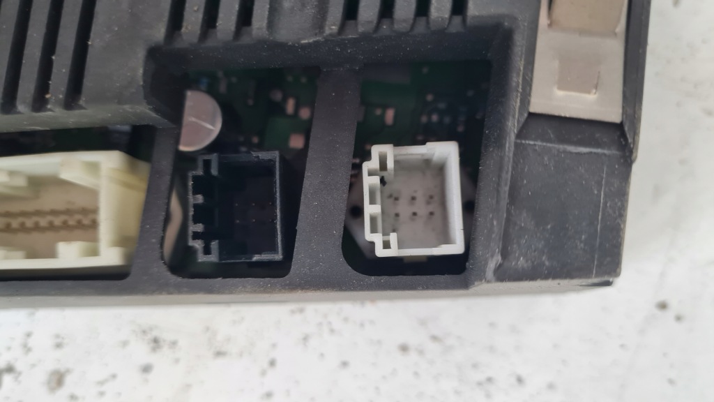 Панель обдув bmw e 46 hella 5hb007738-04/ 5hb00878-15 европа Недорого