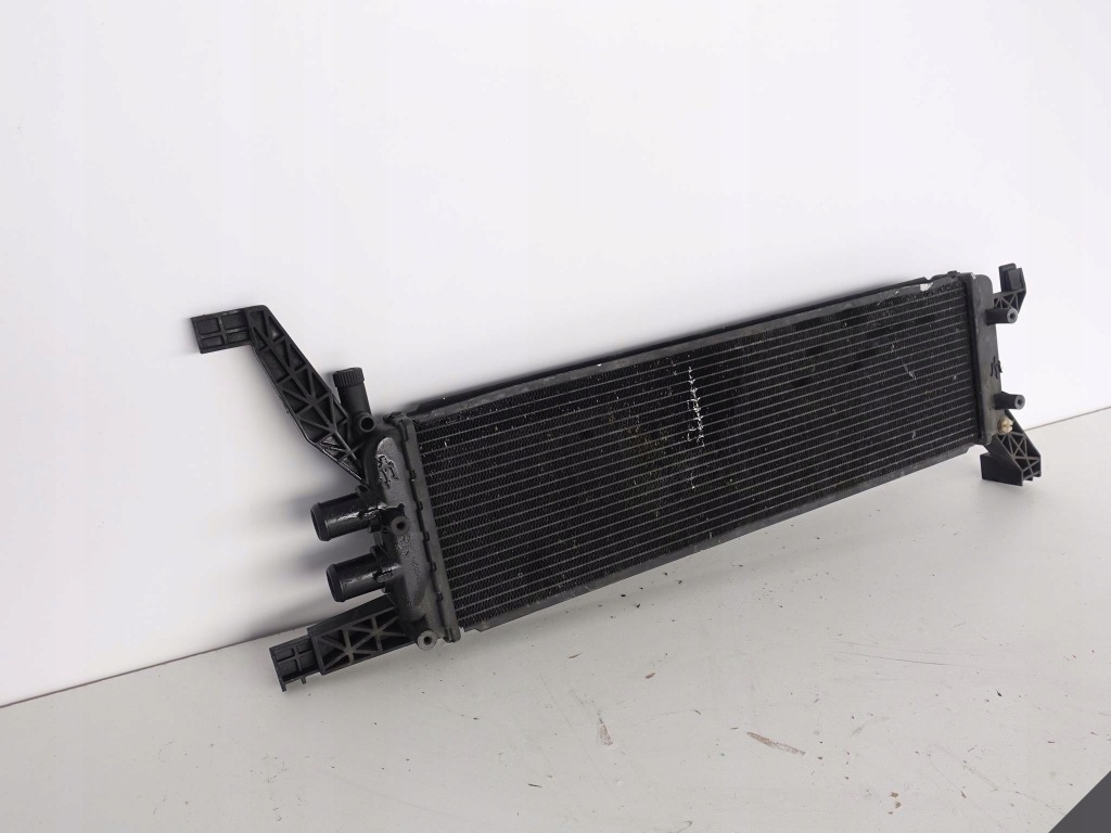 фото №5, Ghibli levante quattroporte радіатор додаткова