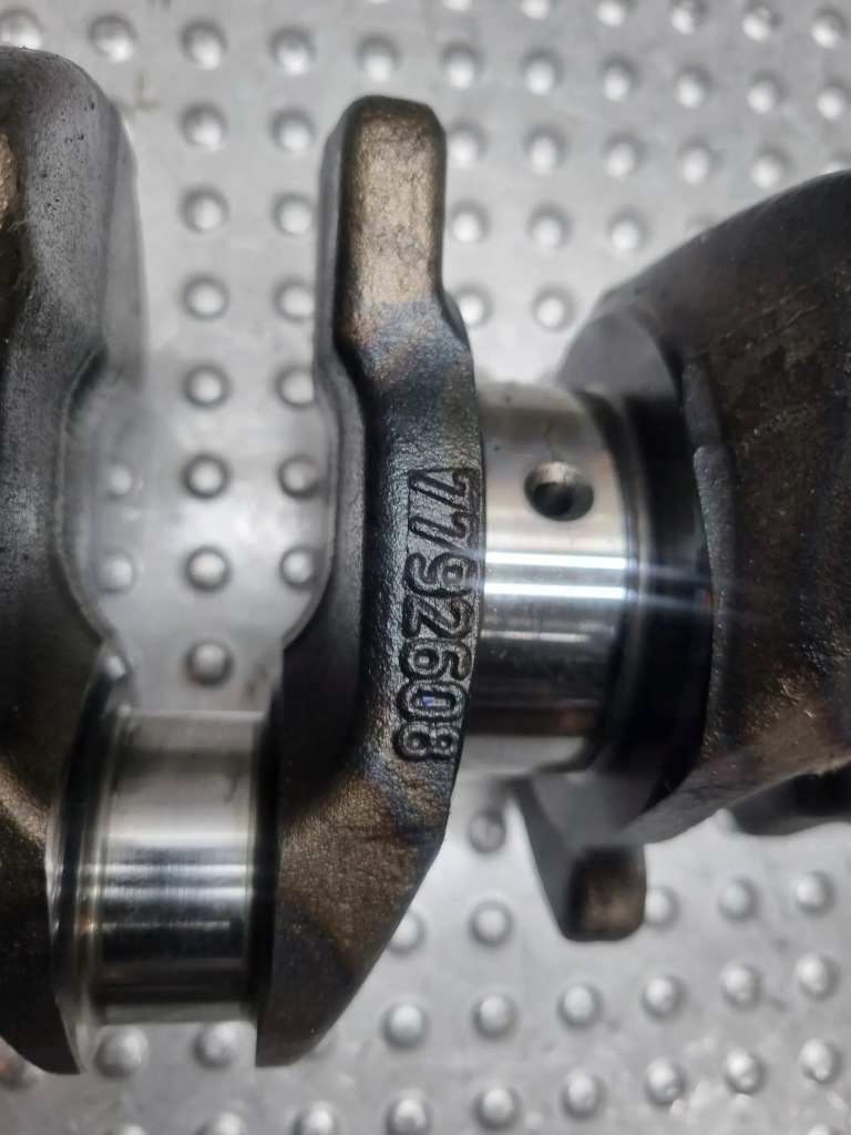 Wał колінчастий 7792608 bmw e90 e91 e60 e61 рестайлінг  x5 e70 x6 e71 x3 3.0 d 306d3 Ціна