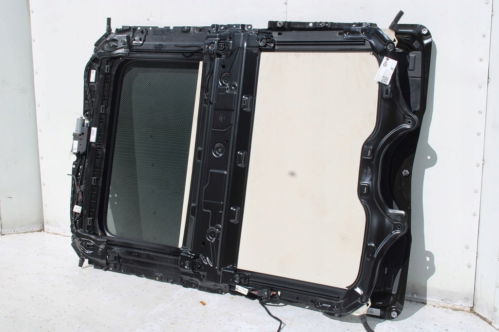 фото №10, Bmw 7 g12 люк крыша стеклянный solar стекло люк панорама сдвижной can