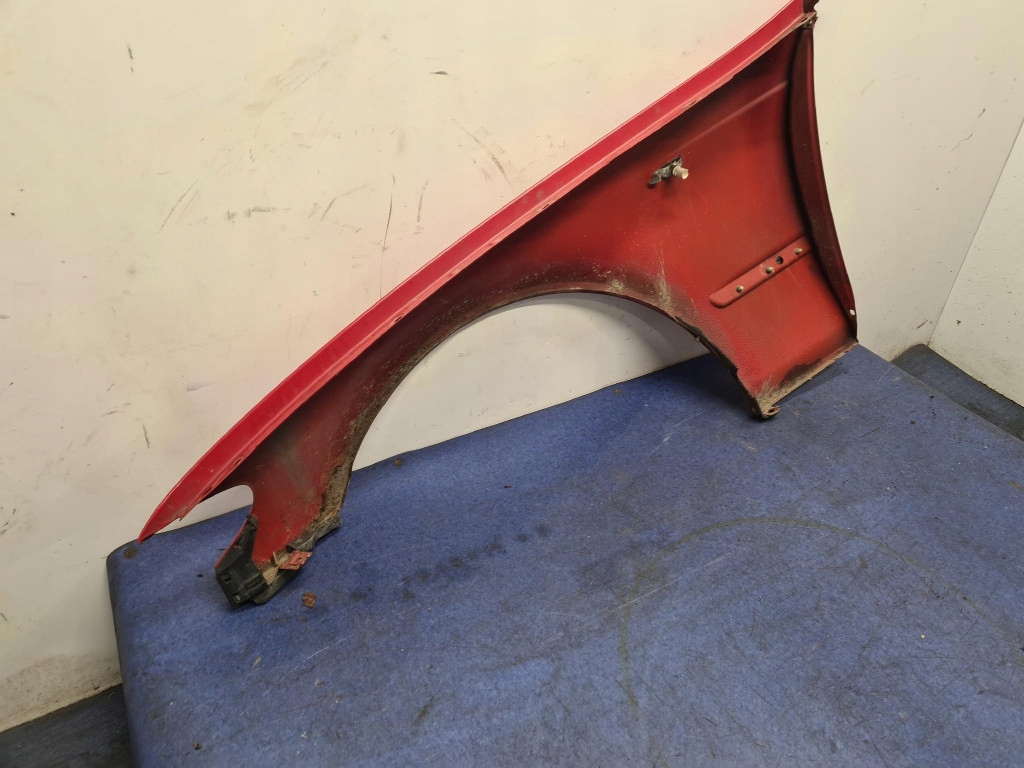 Bmw 3 e46 рестайлинг  крыло  перед правый  438/3 Оригинал