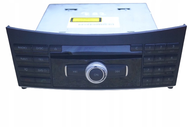 фото №1, Mercedes w212 радиопроигрыватель cd навигация
