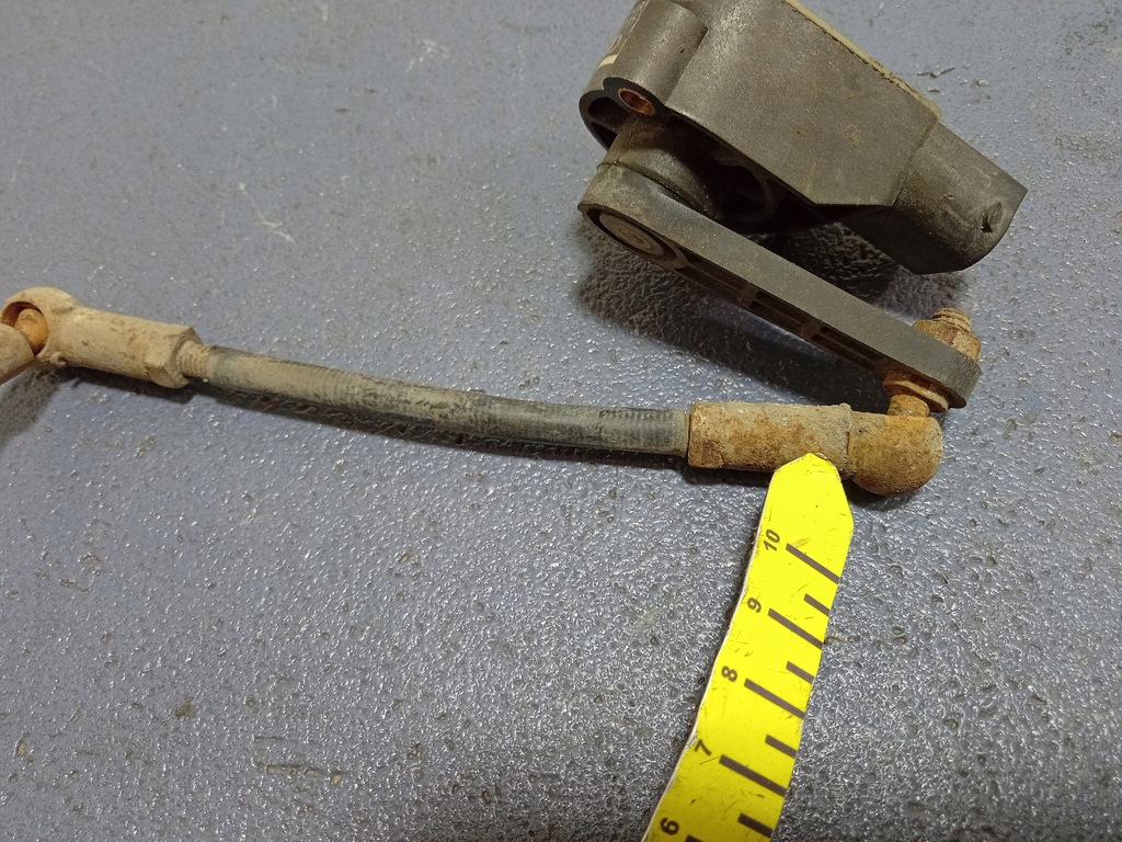 фото №6, Audi a8 d3 датчик вирівнювання світла перед