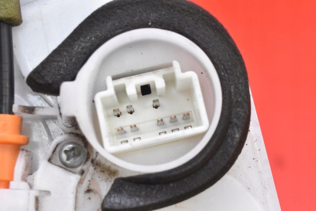 фото №7, Замок дверь правый задняя задний f96-g01-r2 mazda cx-5 1 i 12-17