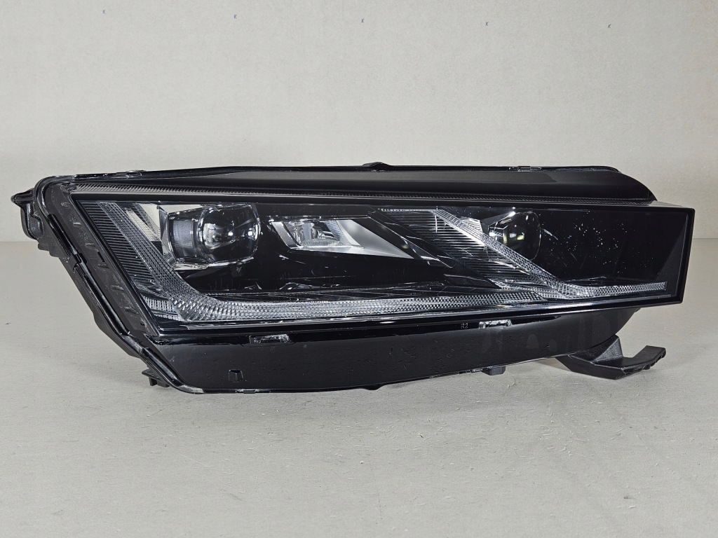 Купить Skoda octavia iv 4 5e4 full led фара правый  перед