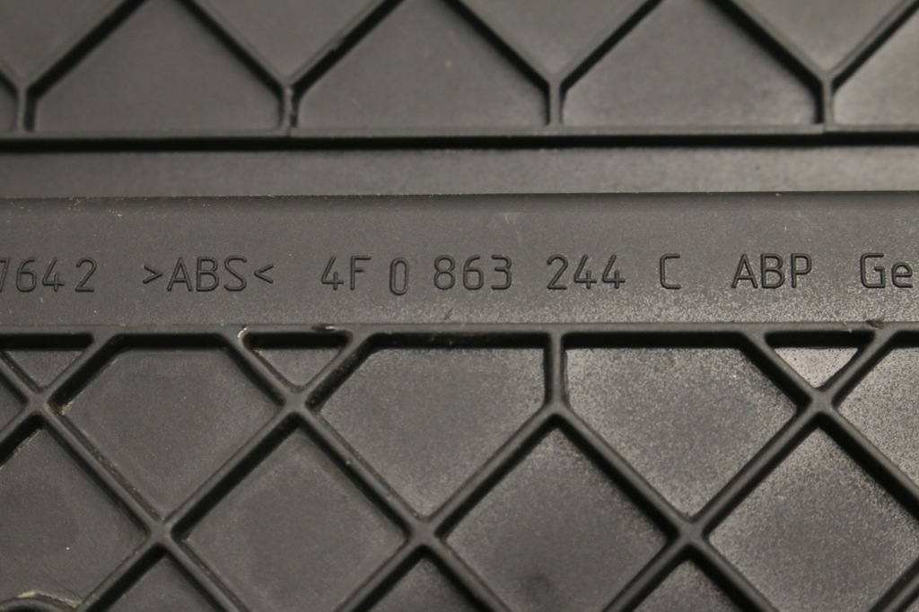 фото №5, Решётка обдув туннель средний audi a6 c6