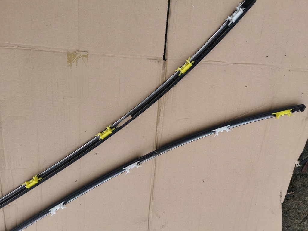 фото №8, Hyundai i30 ii молдинг дахова дах заглушка