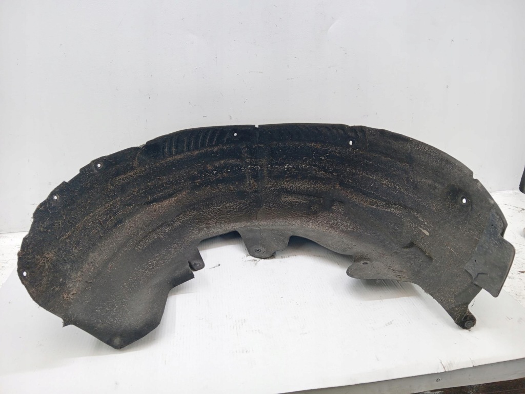 Купить Подкрылок правое  задняя mercedes-benz e 200 w213