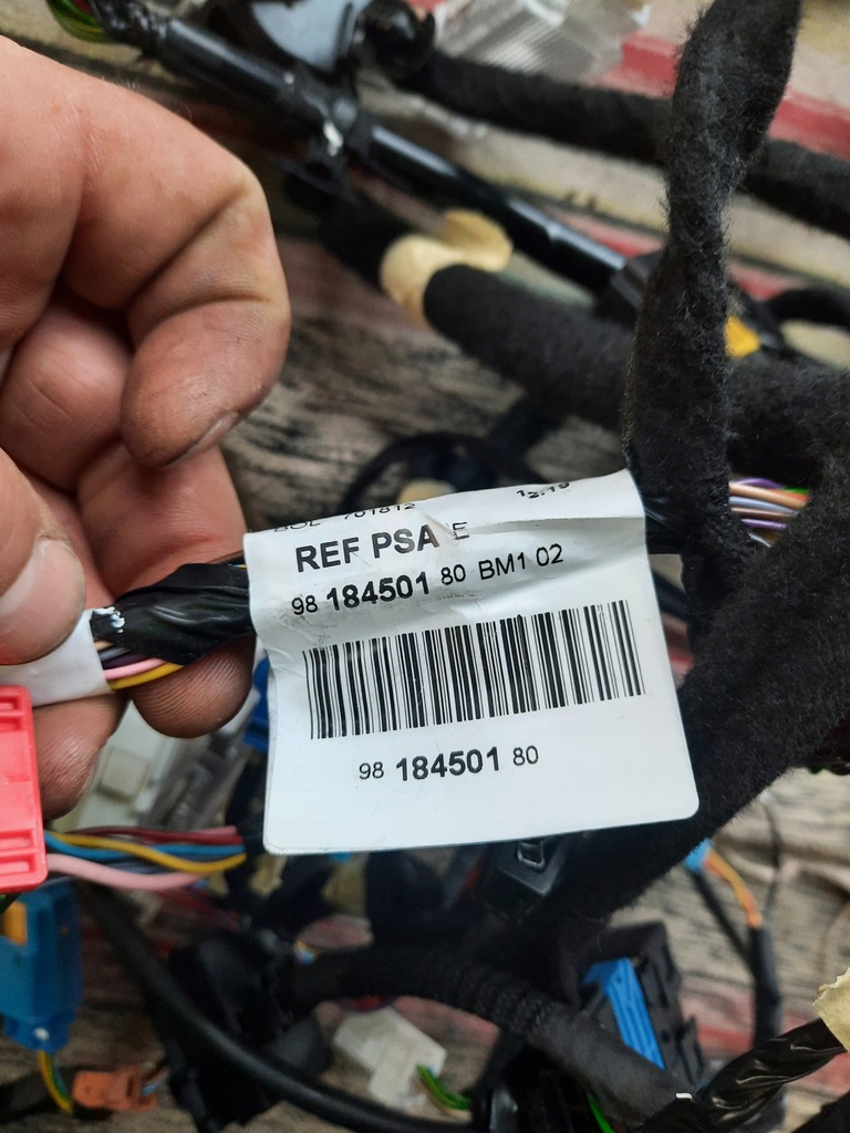 фото №11, Peugeot 2008 i lift 1.2thp навігація екран джгут антена kpl.