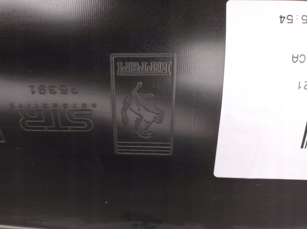 фото №6, Ferrari f8 tributo f142 права молдинг поріг поріг